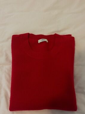 Wilfred Cashmere Red Crewneck Sweater